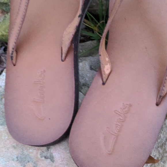 Clarks Tan Salon Spirit Flip-Flop Sandals - Picture 5 of 14